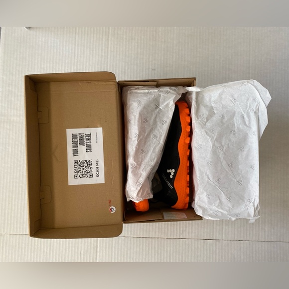 NWT Vivobarefoot PRIMUS TRAIL 111 Black Molten Lava Womens Shoes sz EU 40 US 9 - Picture 5 of 16